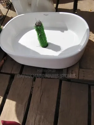 Ceramic Countertop Washbasin