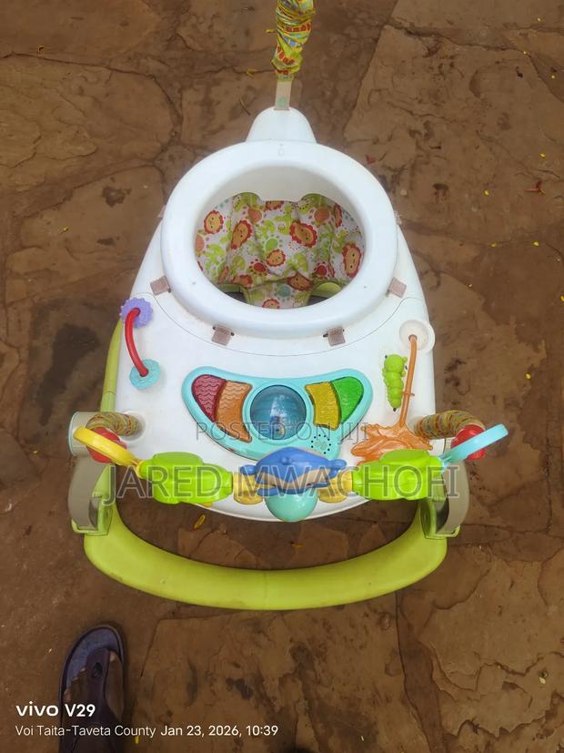 Baby Walker - thumbnail 2