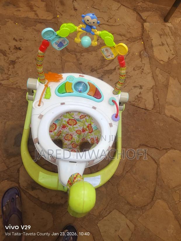 Baby Walker - thumbnail 4