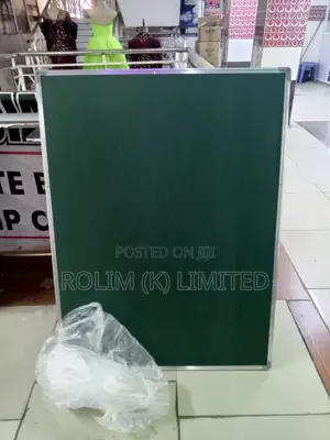 Green Color Office Pinnable Board 48'' X 36''