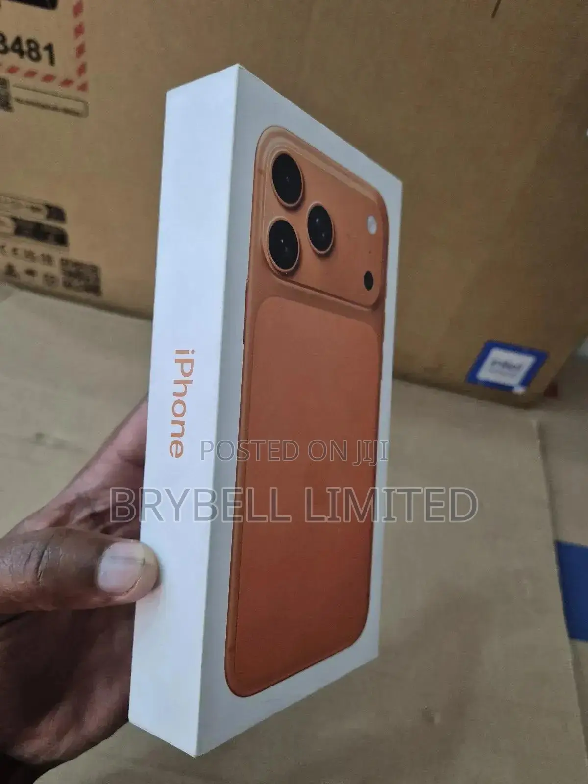 New Apple iPhone 17 Pro Max 256 GB Orange