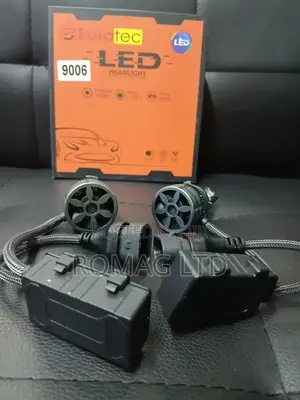 9006 Headlight Bulb