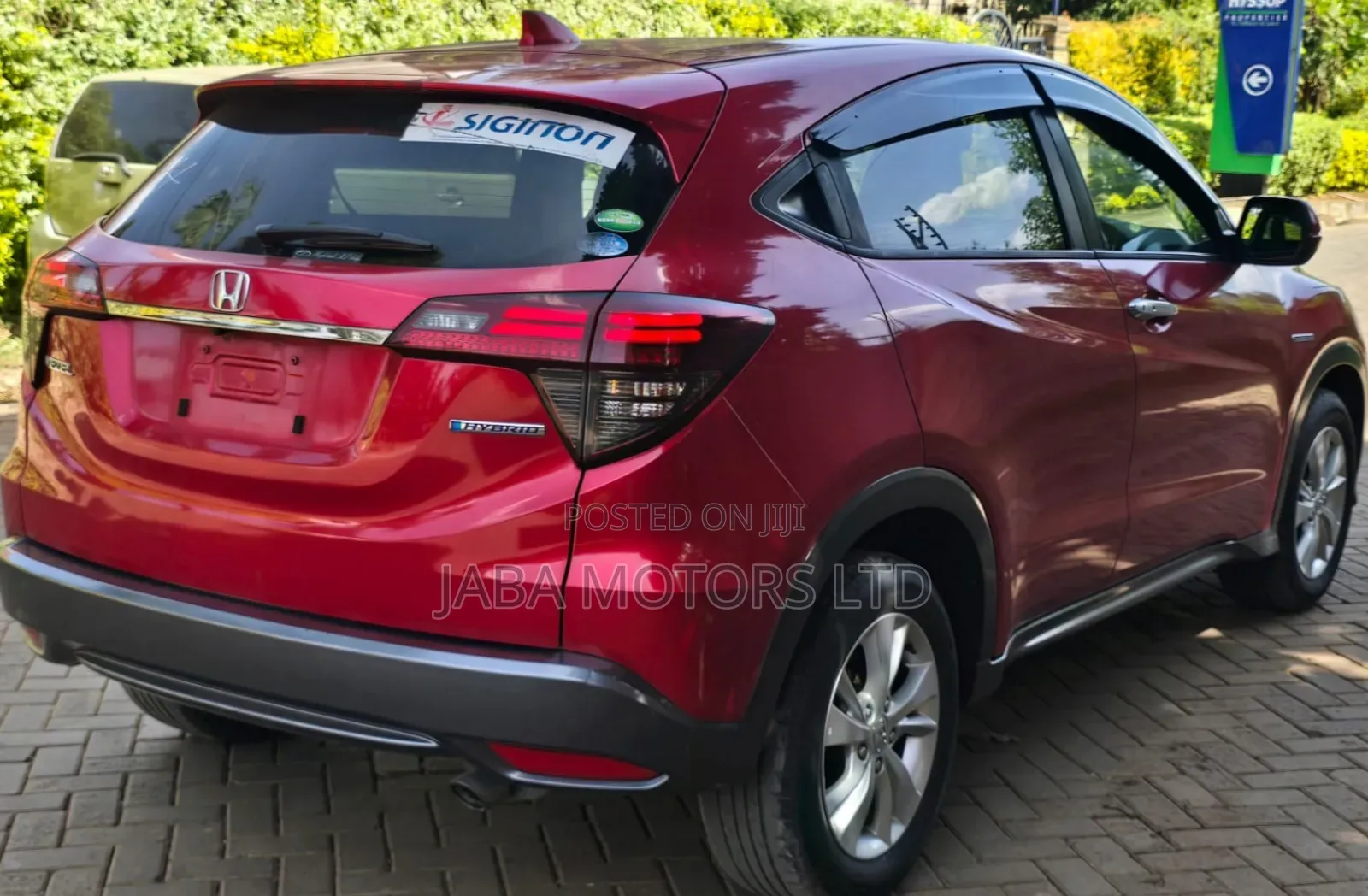 Honda Vezel 2018 Red
