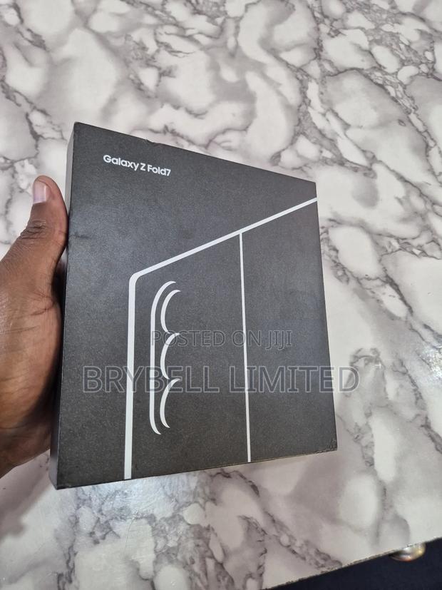 New Samsung Galaxy Z Fold7 512 GB Blue - thumbnail 4