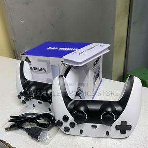 10000+ Classic Games Plug and Play Console Game Stick M15 Hd - thumbnail 2