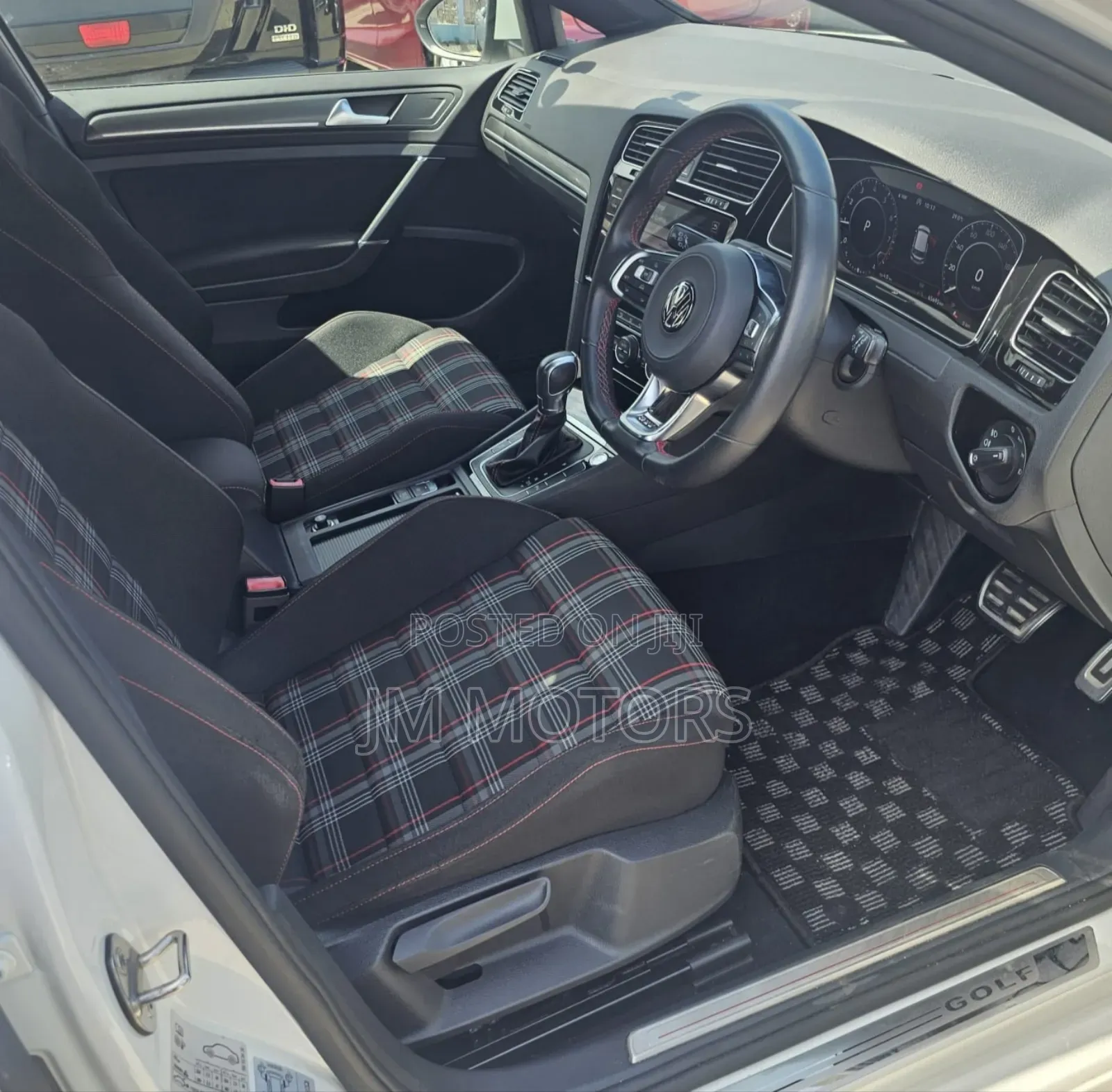 Volkswagen Golf GTI 2019 Pearl