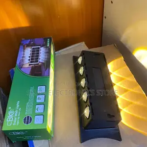 Up Down Elevation Decoration Solar Wall Light 2+2 Lens Waterproof