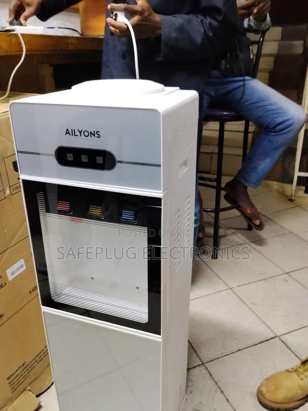 3-Tap Dispenser/