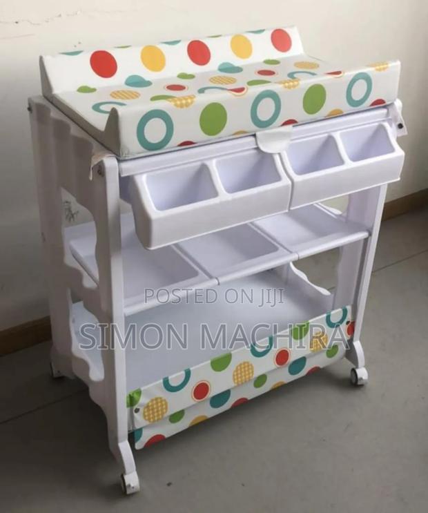 Baby Bath And Changing Station - main view