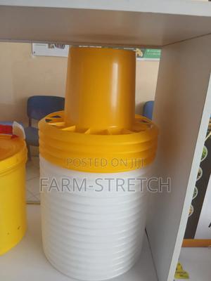 Chicken Manual Feeder_3kgs - thumbnail 2