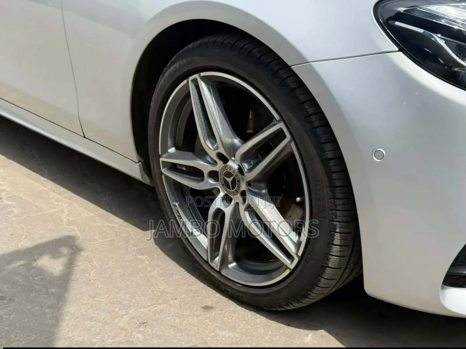 Mercedes-Benz E250 2019 Silver