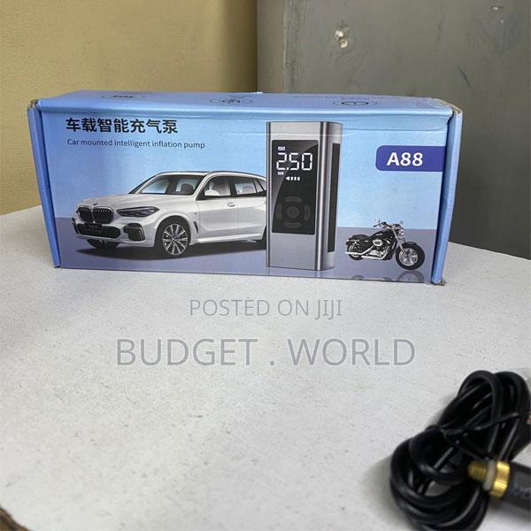 Wireless Electric Air Compressor Rechargeable Car Tyre Pressure Pump