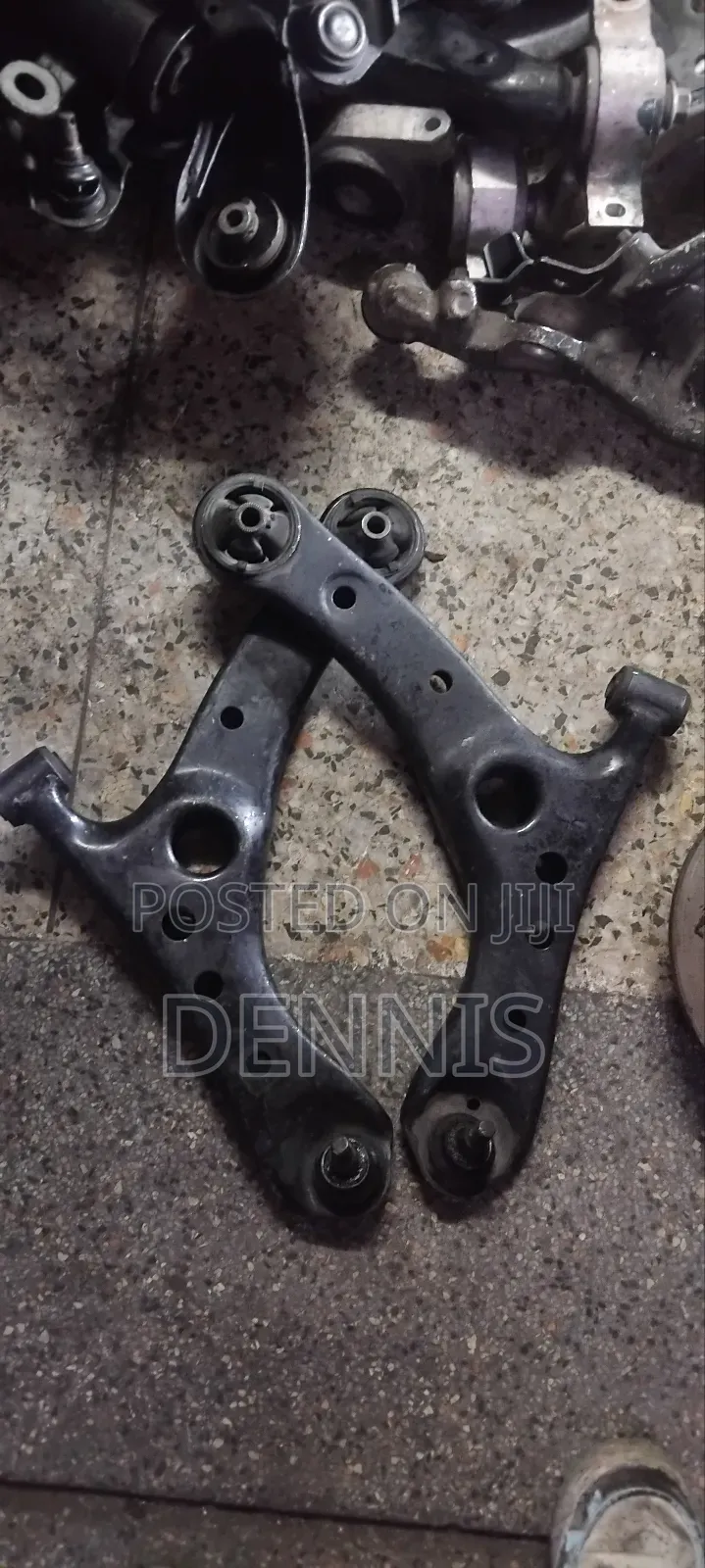 Clean Control Arms Noah ,Voxy