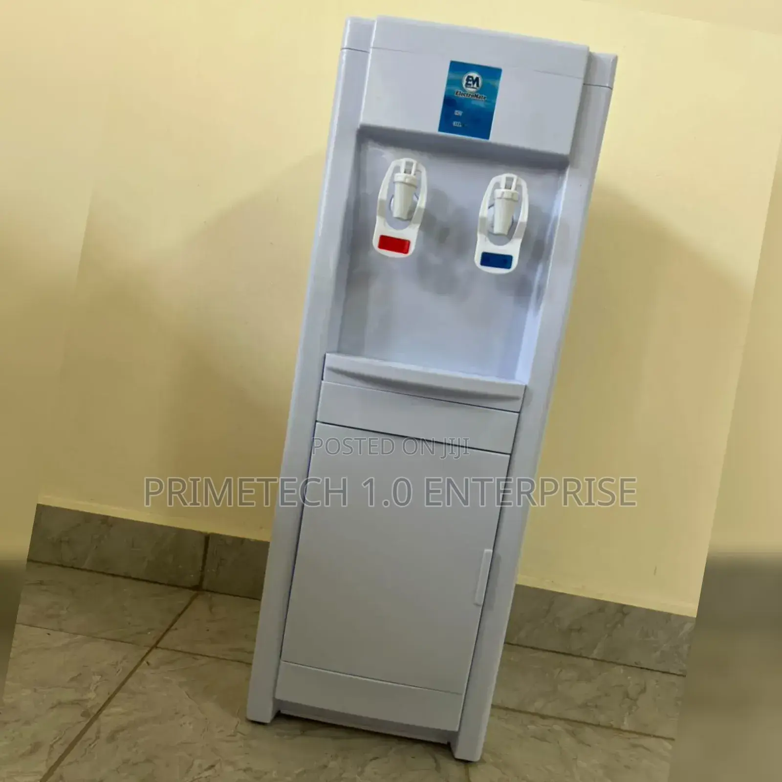 White Hot and Normal Standing Dispenser