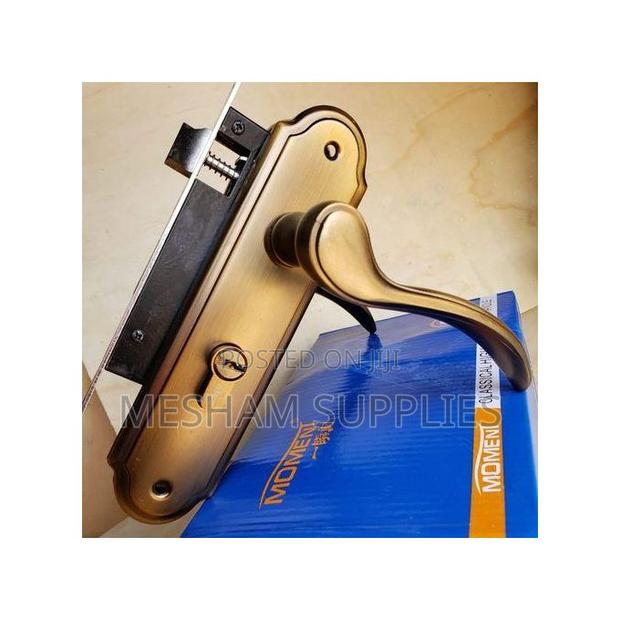 Moment Locks - main view