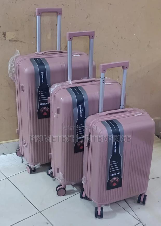 Unbreakable Travel Suitcase 3pcs Set - thumbnail 3