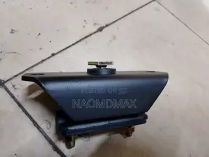 Gearbox Mounting for Isuzu Dmax New Model 2wheel