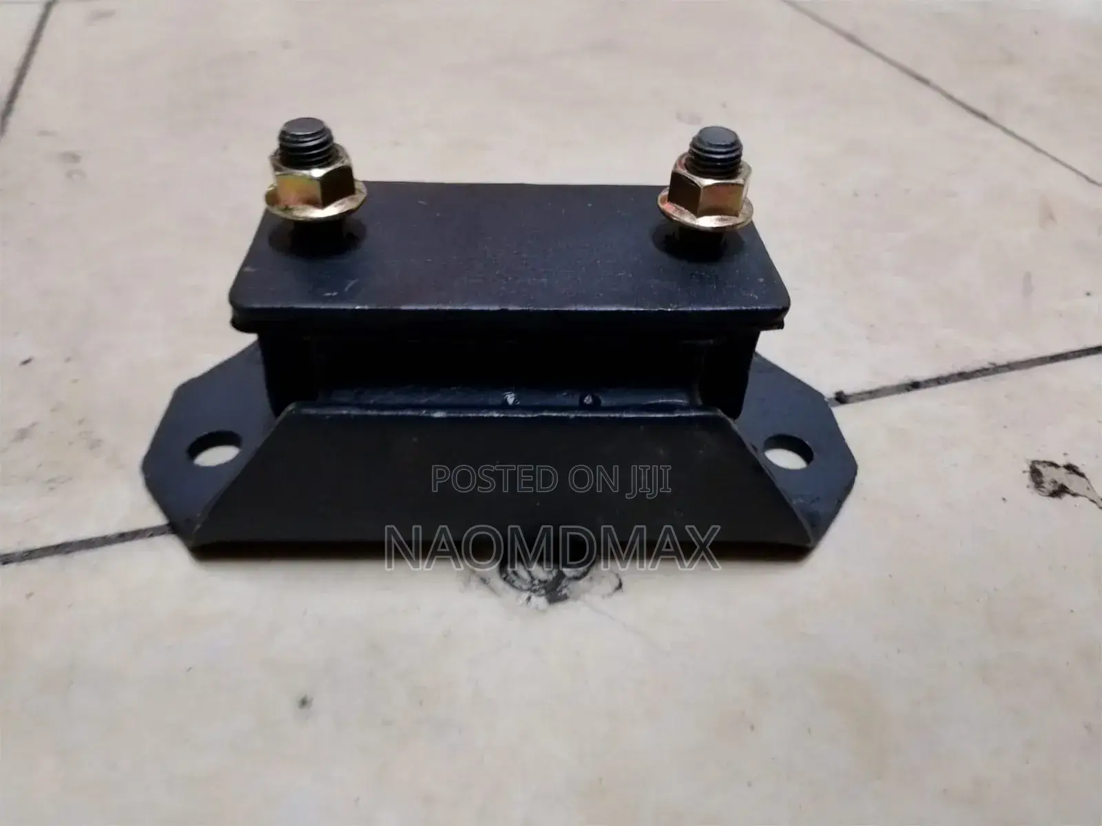 Gearbox Mounting for Isuzu Dmax New Model 2wheel
