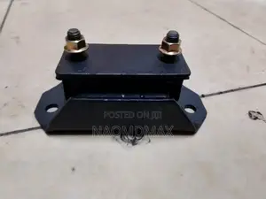 Gearbox Mounting for Isuzu Dmax New Model 2wheel