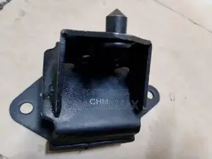 Engine Mount Isuzu Dmax 4jai