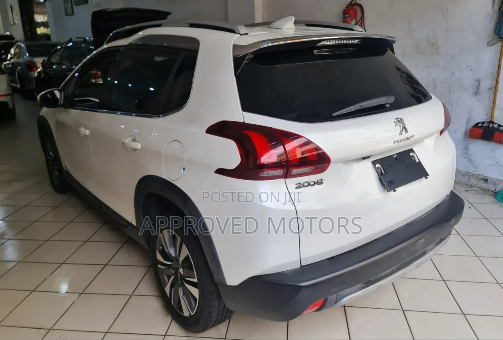 Peugeot 2008 2018 White