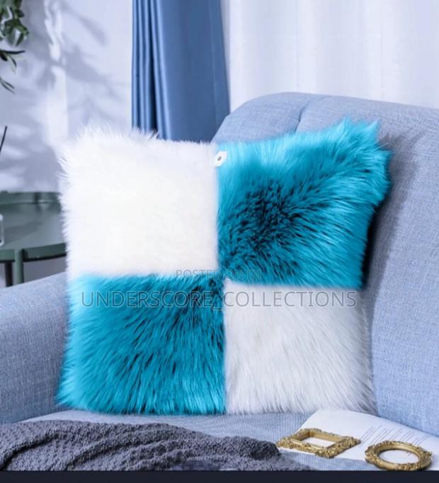 Throw Faux Fur Pillow Cases - thumbnail 5