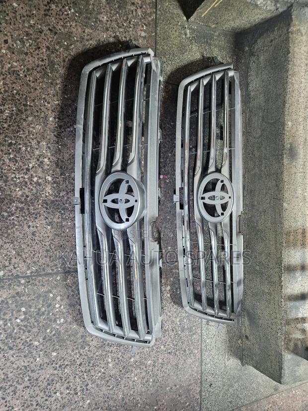 Vanguard 2008/2009/2010/2011/2012/2013/2014/2015/New Model Grille - thumbnail 3