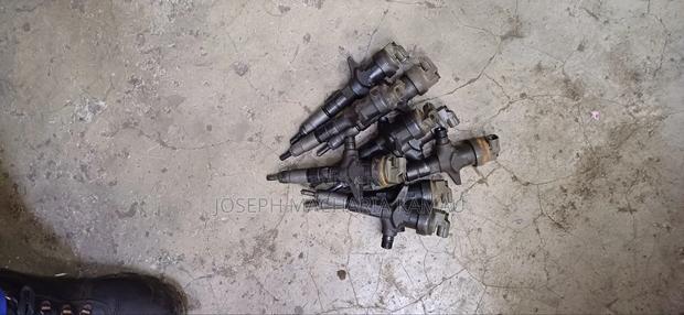 We Sell Isuzu 4jj1 New Model Nozzles