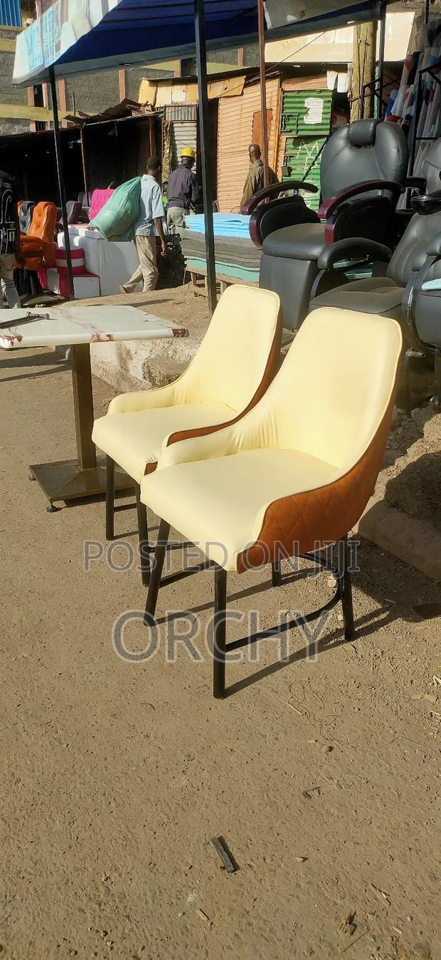 Modern Hotel & Restaurants Seats - main view