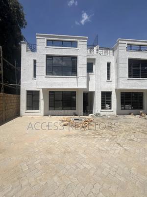 4bdrm Townhouse/Terrace in Vet, Ole Polos for sale