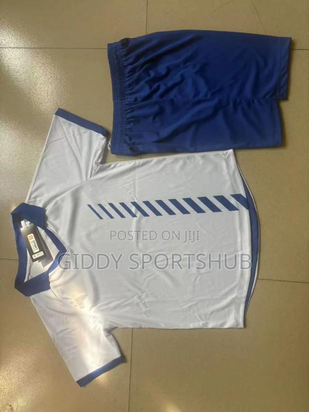 Games Kit Top White and Blue Short - thumbnail 2