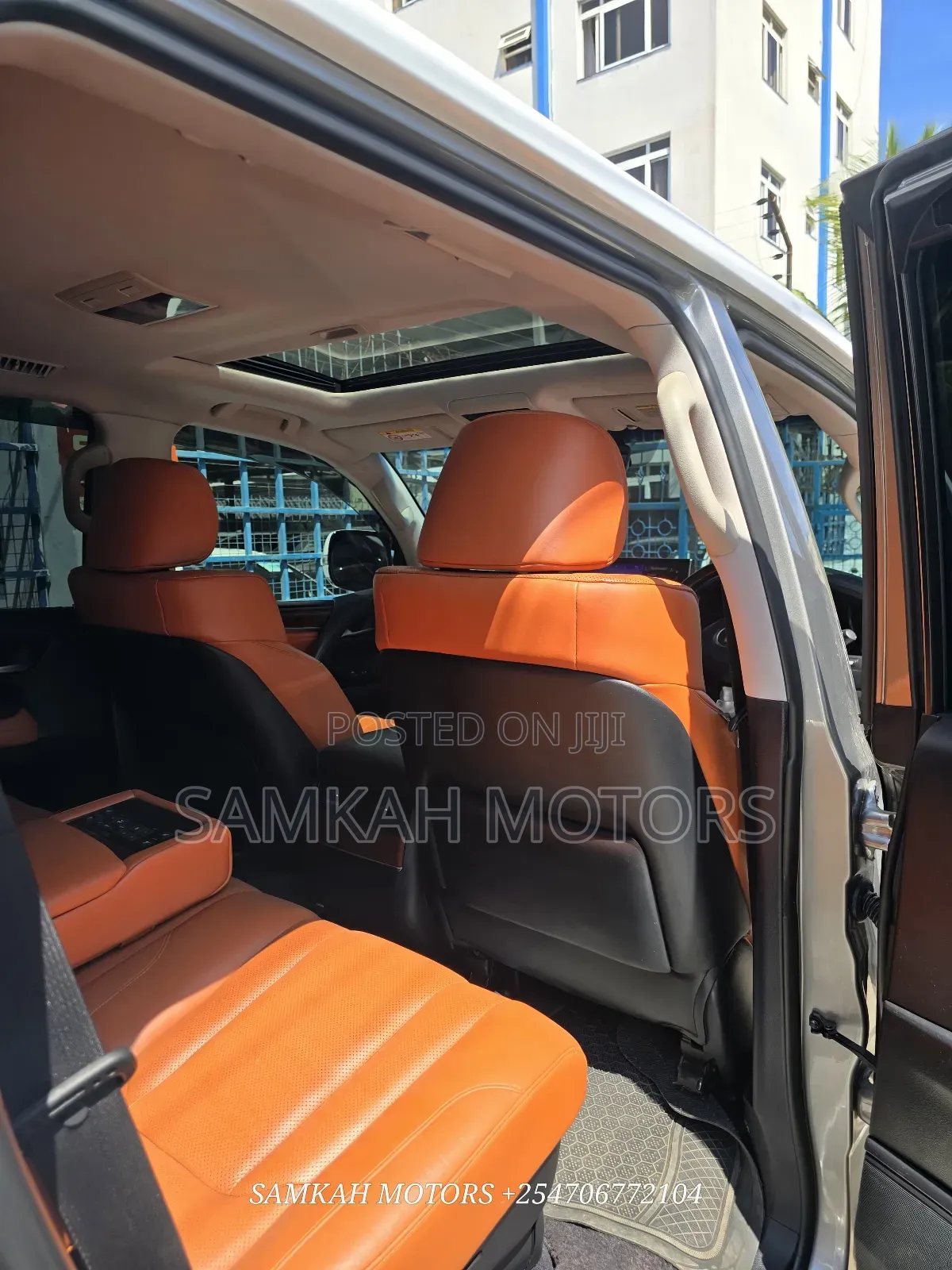 Lexus LX 2018 White