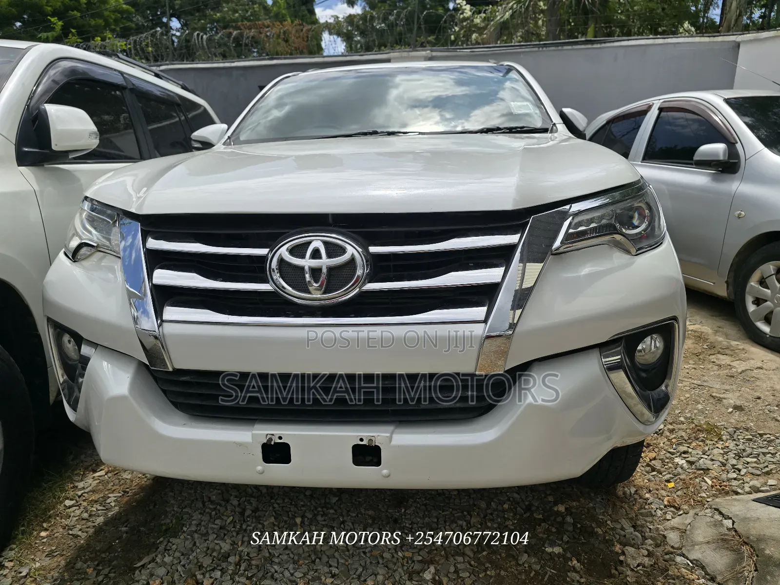 Toyota Fortuner 2018 White