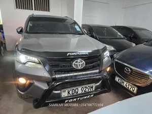 Toyota Fortuner 2019 Gray