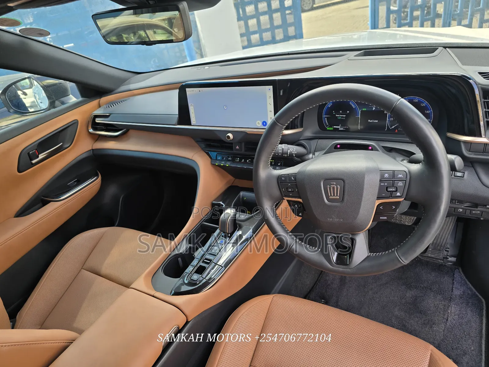 Toyota Crown 2024 White