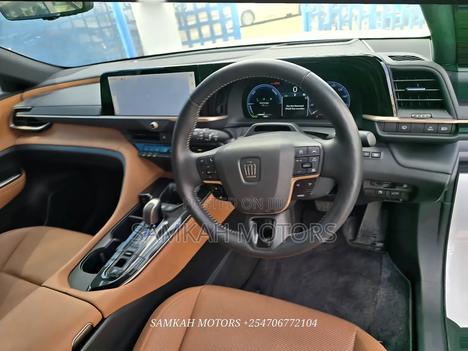 Toyota Crown 2024 White