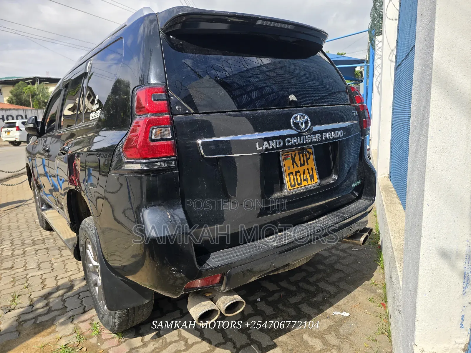 Toyota Land Cruiser Prado 2017 Black