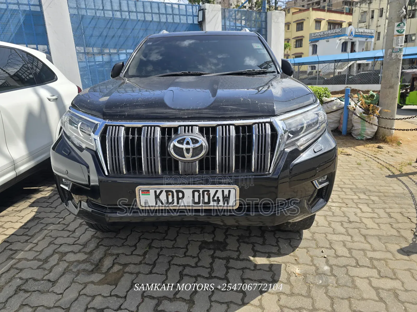 Toyota Land Cruiser Prado 2017 Black