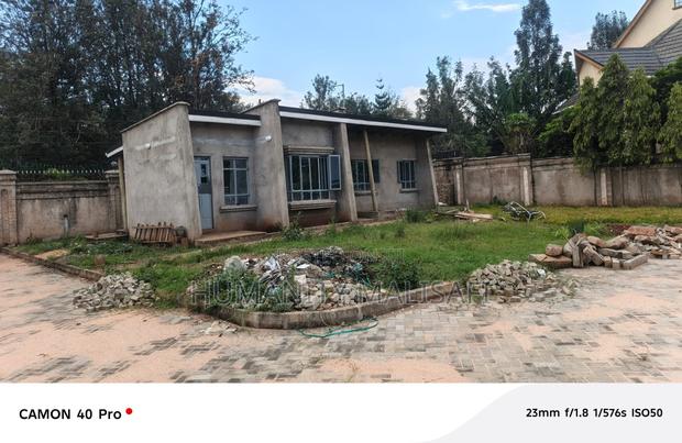 Thome Estate ,Villa for Sell on Half an Acre Land - thumbnail 7