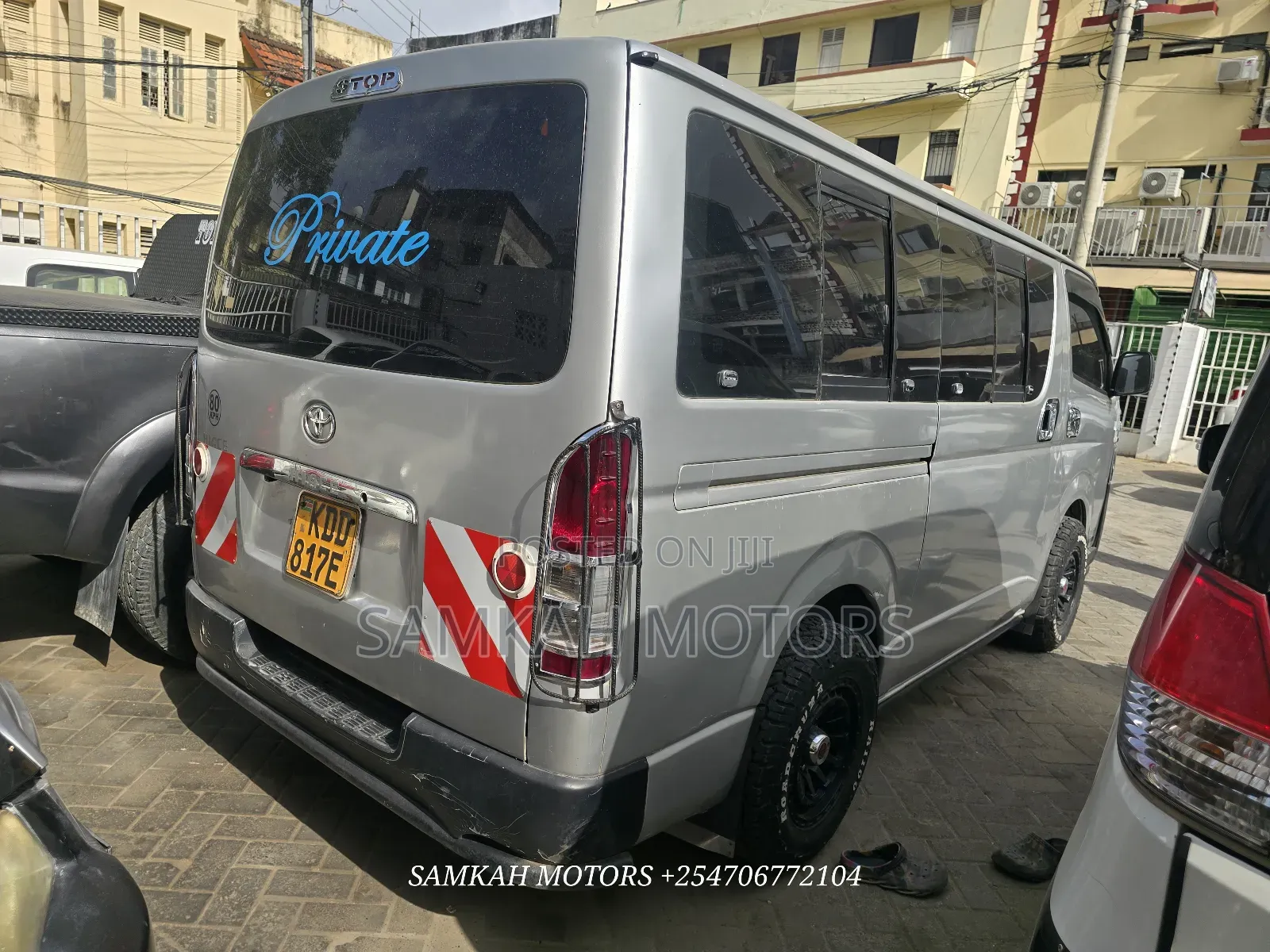 Toyota HiAce 2015 Silver