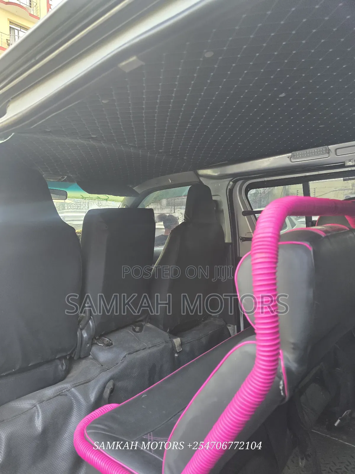 Toyota HiAce 2015 Silver