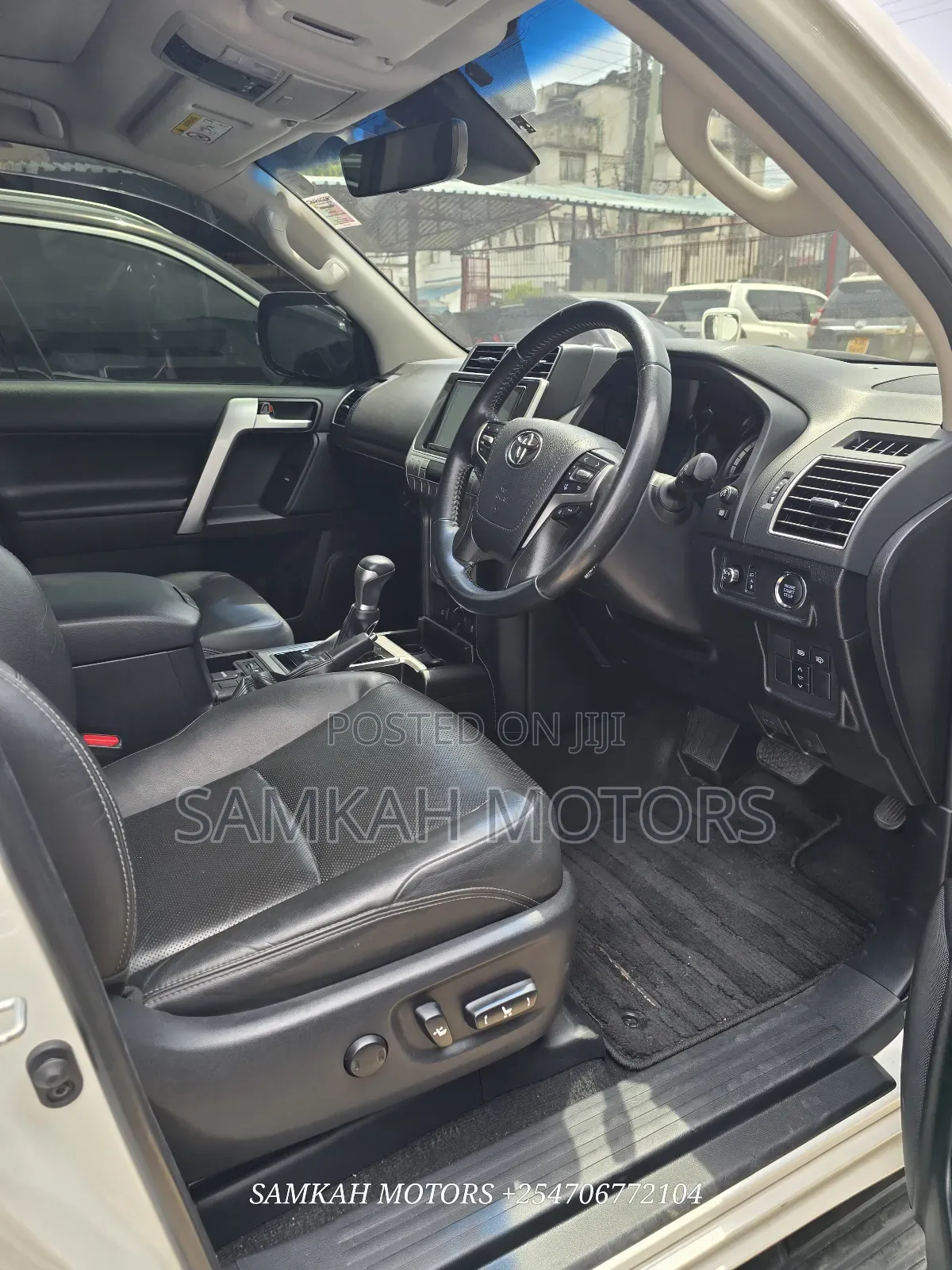 Toyota Land Cruiser Prado 2018 White