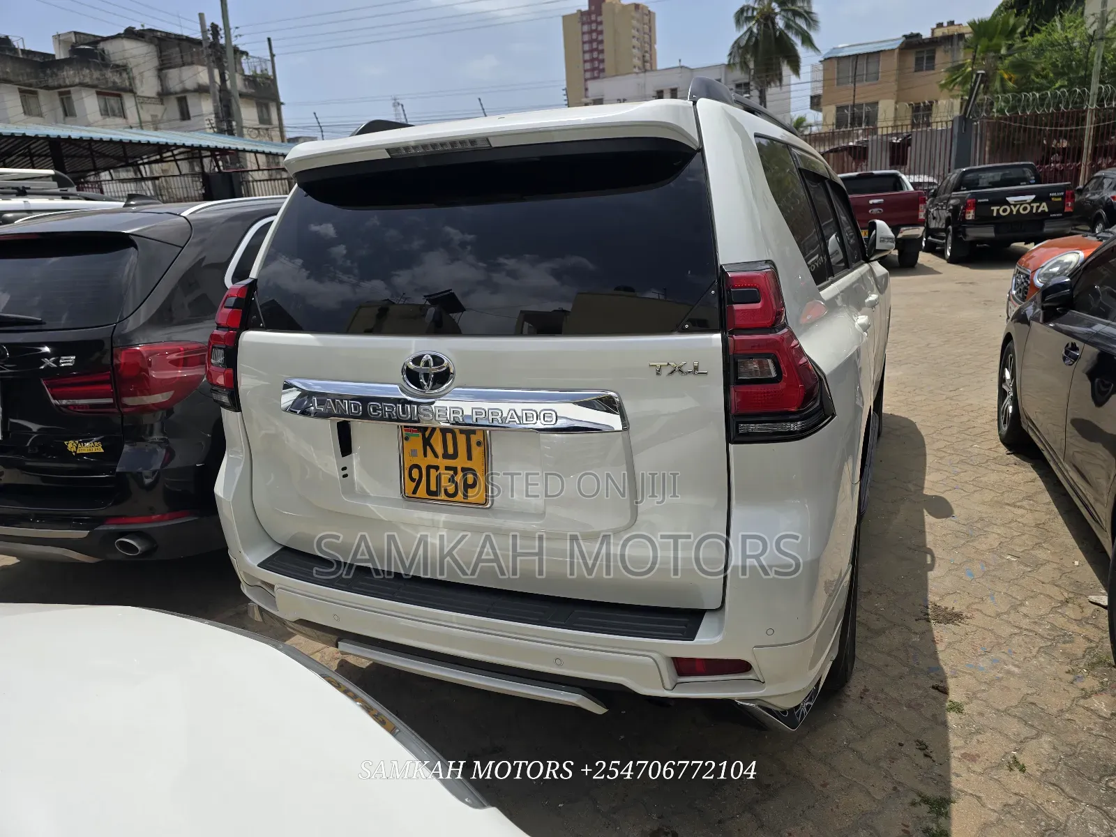 Toyota Land Cruiser Prado 2018 White
