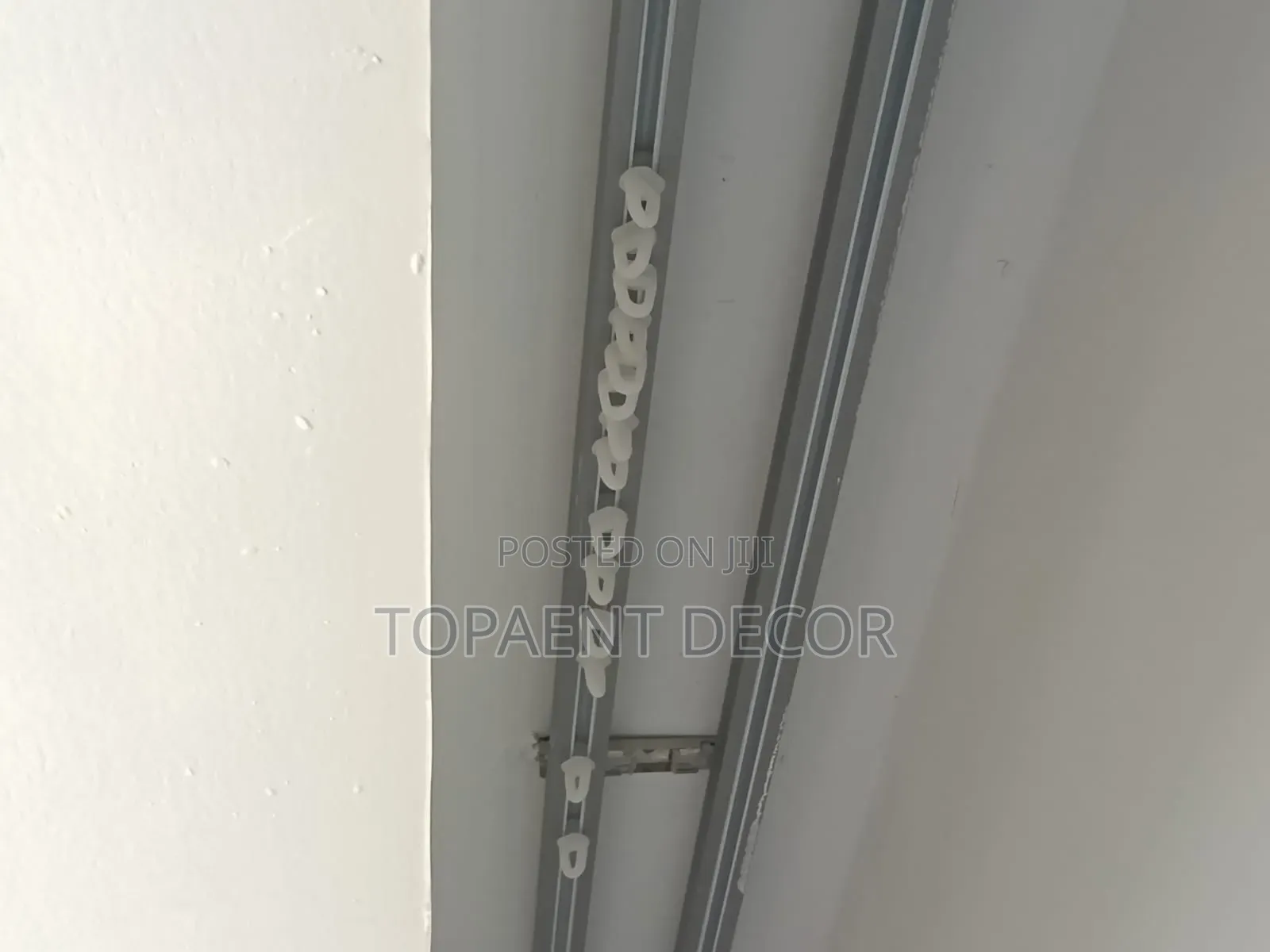 Metallic Curtain Rail Plastic Runners