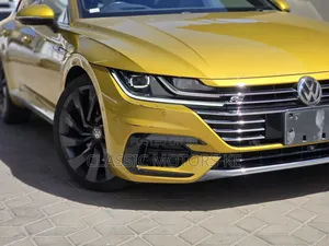 Volkswagen Arteon 2020 Gold