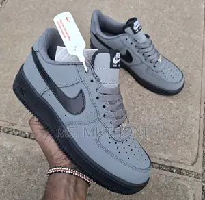 Nike Airforce One 07  Size 39-45