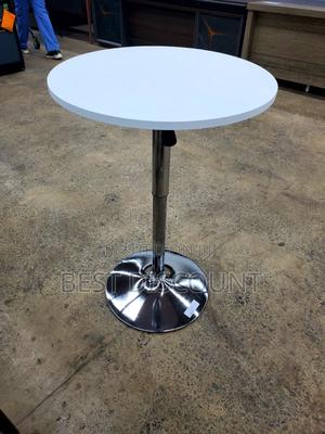 Round Adjustable Table - main view