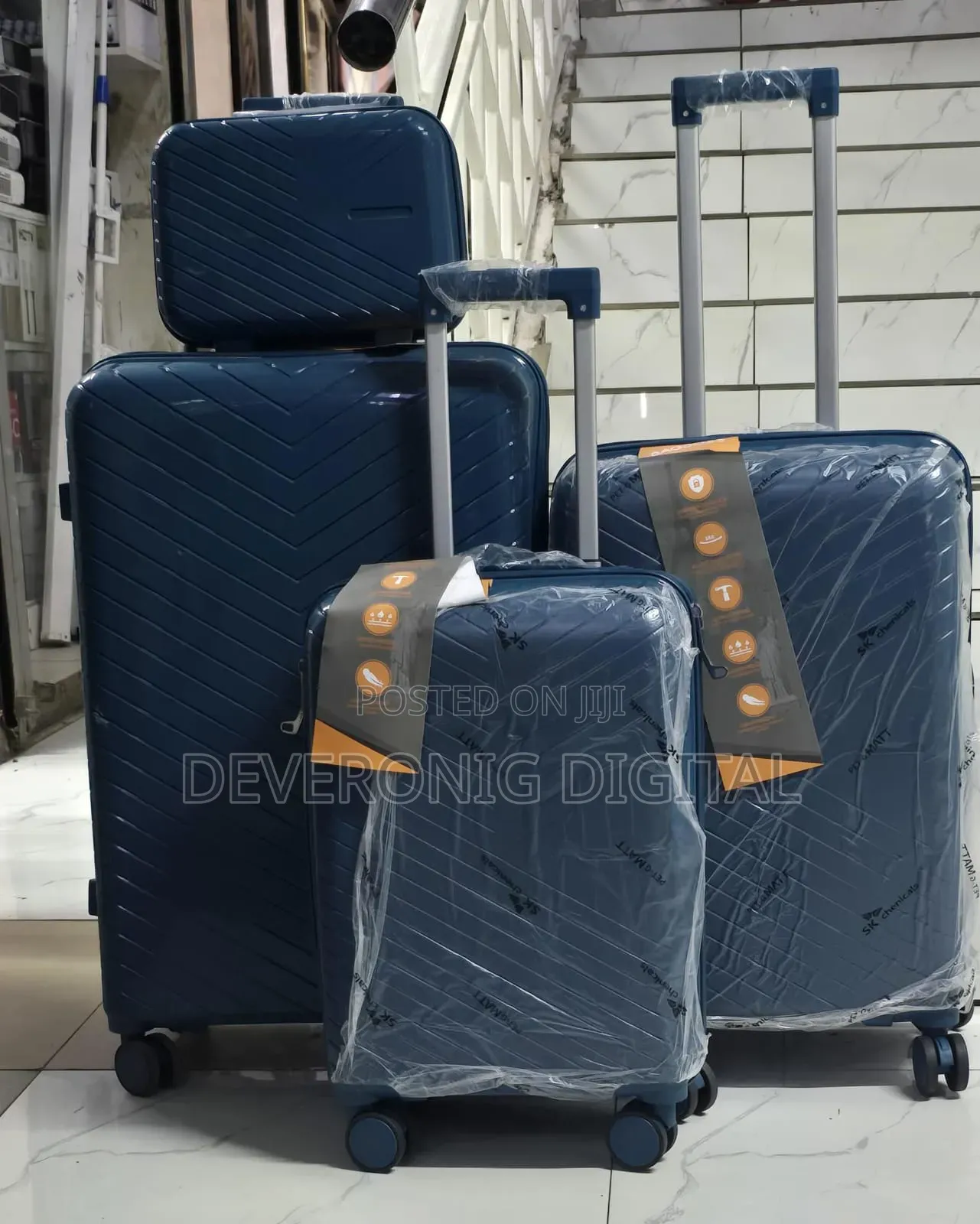 4 in 1 Luxurious Unbreakable Double Zip Rubber Suitcase