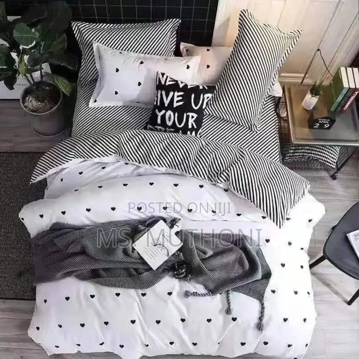  * Black and White Starry Sky Print Duvet Cover Set* 5*6 /6*6