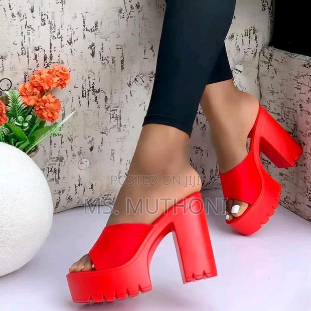 Chick Chunky High Ladies Heels Size 36-41 - main view